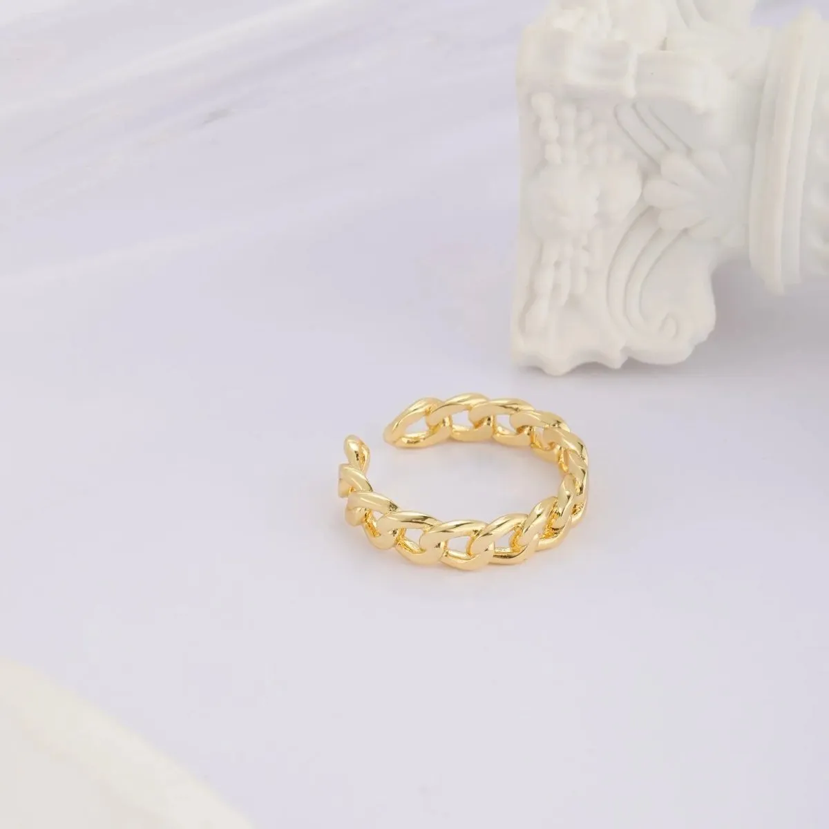 Kyerlyn Gold Cuba Lightweight Rings