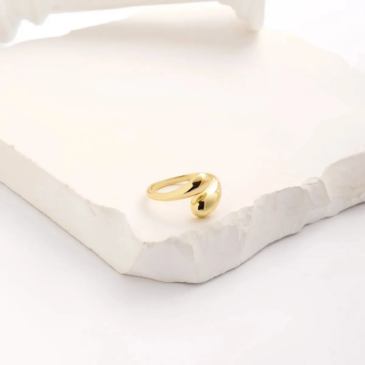 Kyerlyn Water Droplets Rings