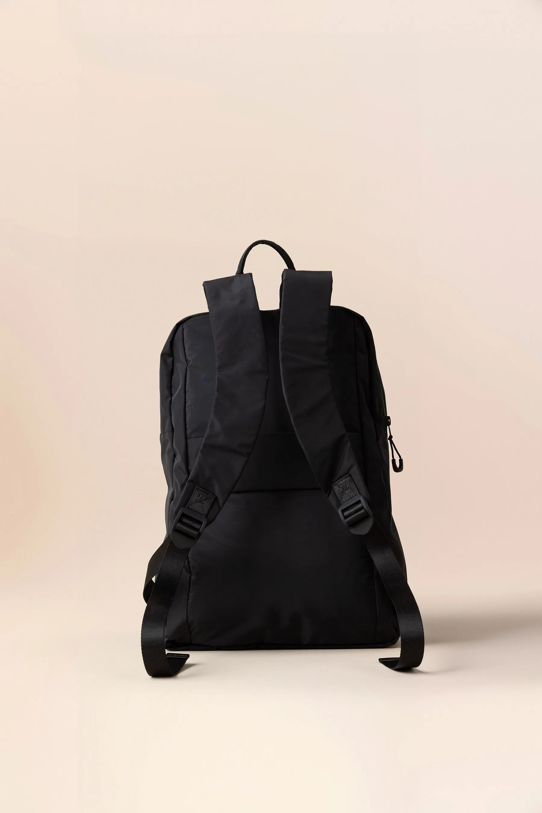 LIVE! Escape Backpack