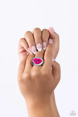 Paparazzi Ring ~ Lip Labor - Pink