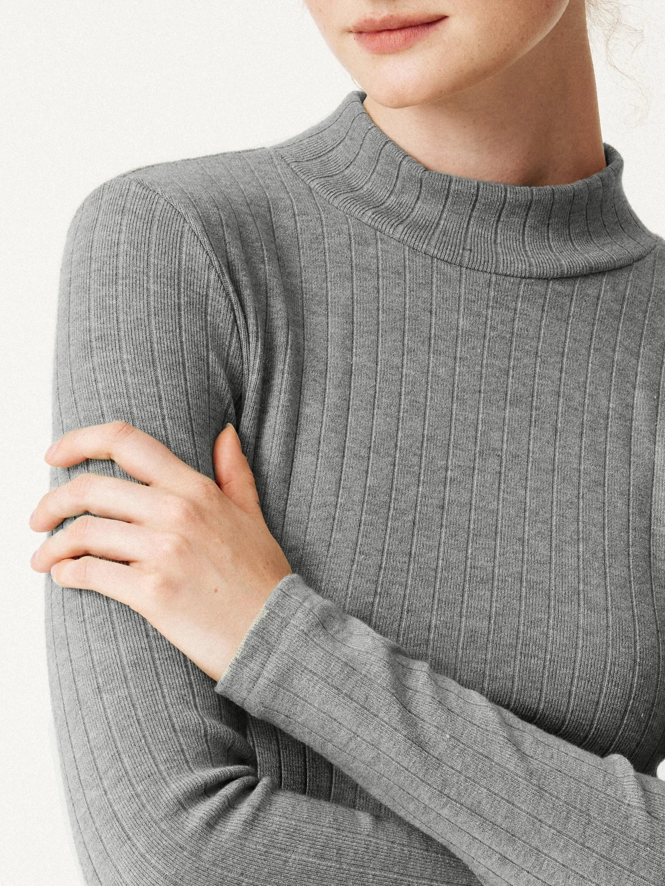 Ribbed Everyday Mockneck Top