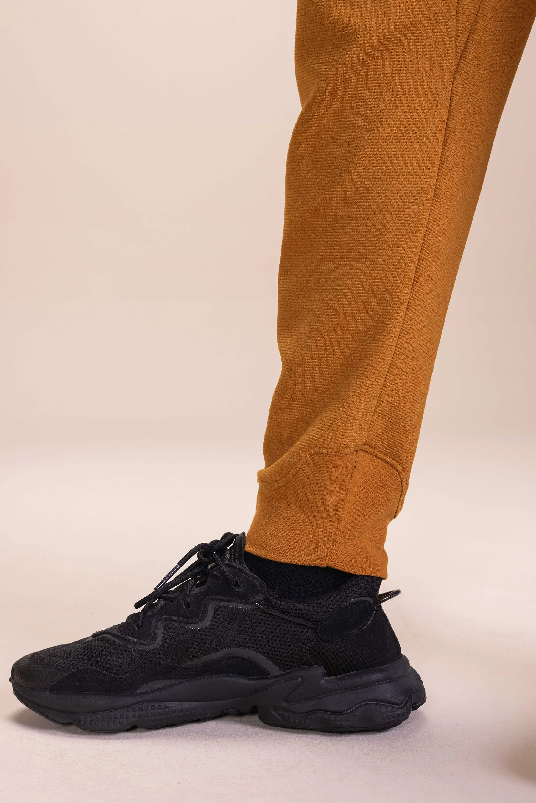 Sleek Men's Pants