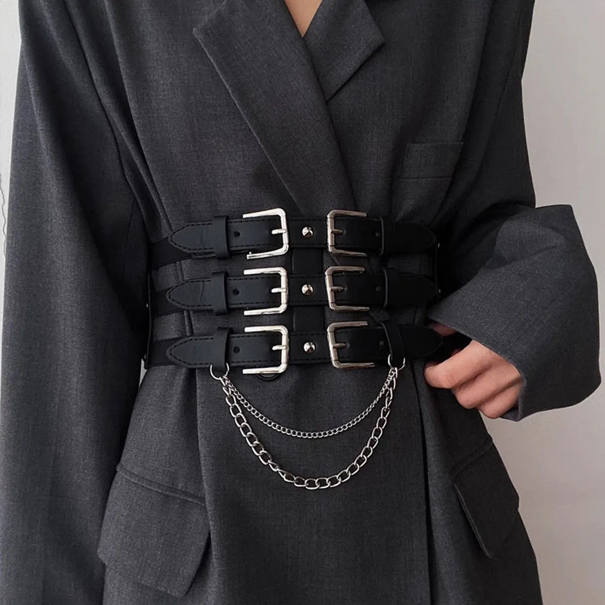 VAIGE Luxe Triple Buckle Chain Corset Belt in Black and Gold